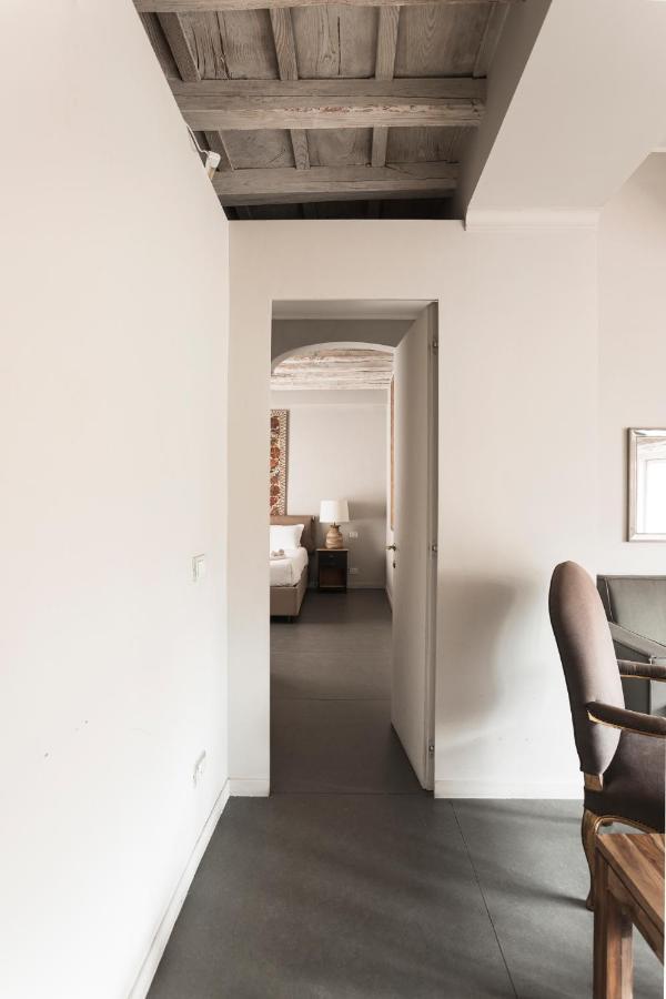 Charming Penthouse In Piazza Venezia With Terrace Leilighet Roma Eksteriør bilde