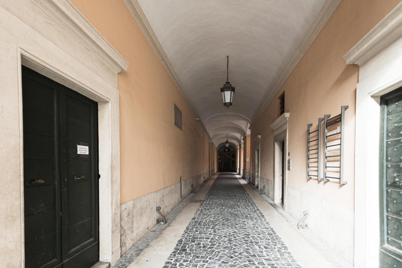 Charming Penthouse In Piazza Venezia With Terrace Leilighet Roma Eksteriør bilde